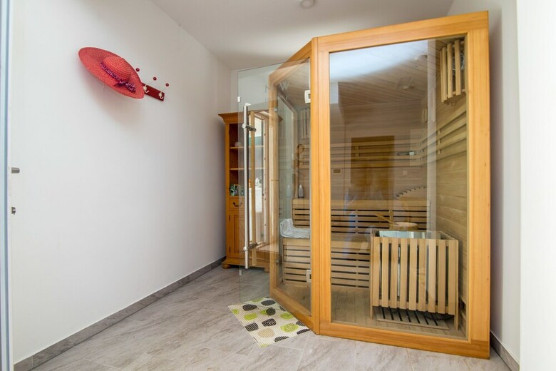 Apartamentos Rooms Ivana