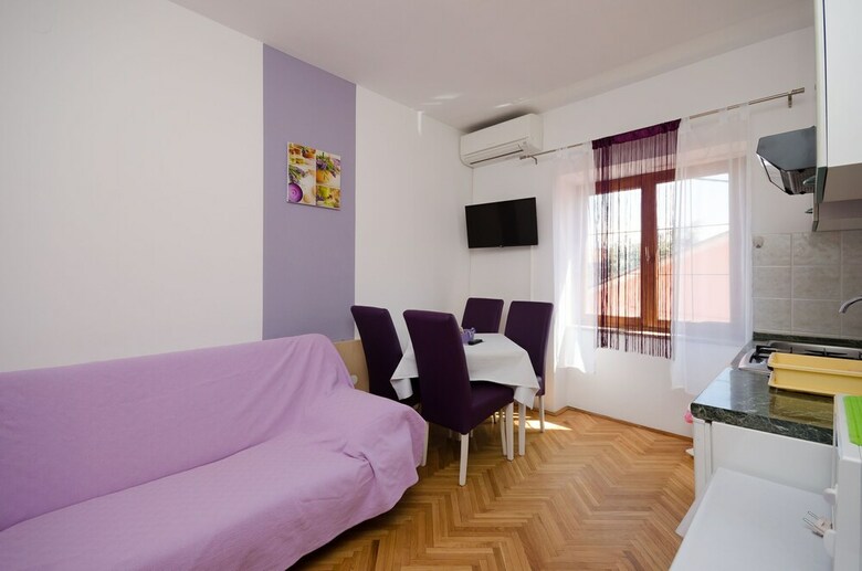 Apartments Mirjana