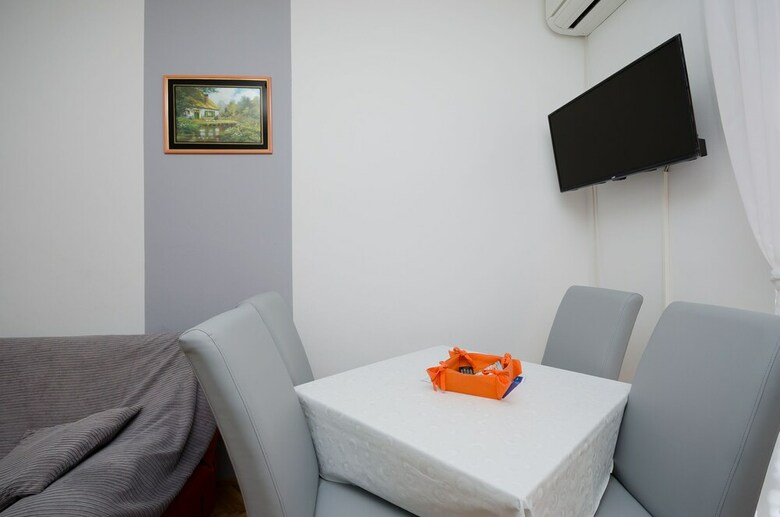 Apartments Mirjana