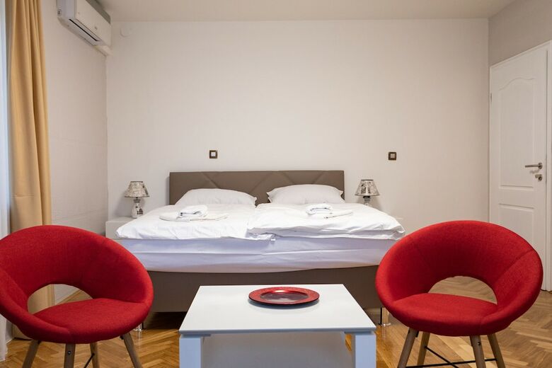 Hotel Rubina Rooms