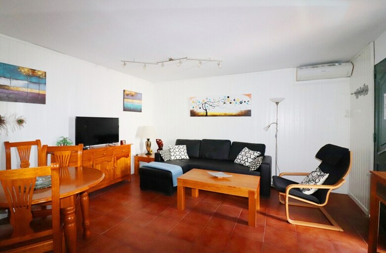 1010 Apartment Kika