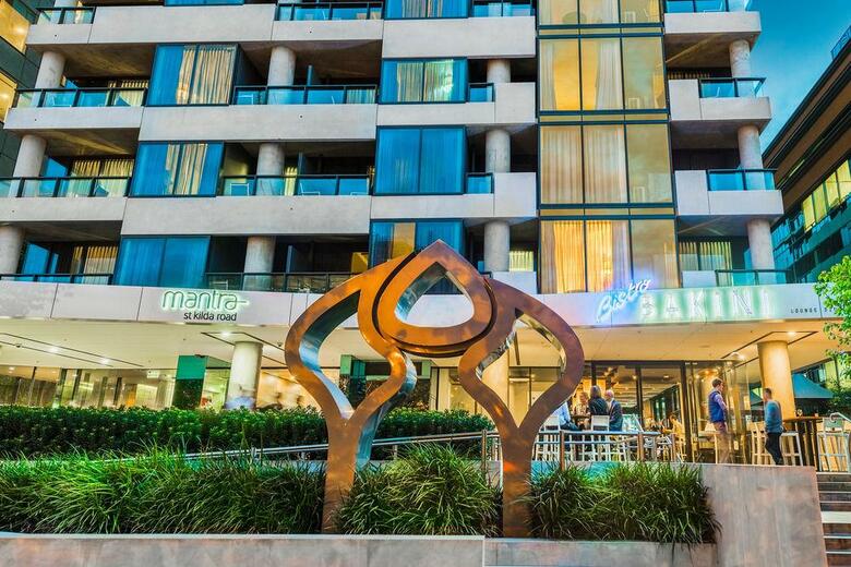 Hotel Mantra St Kilda Road