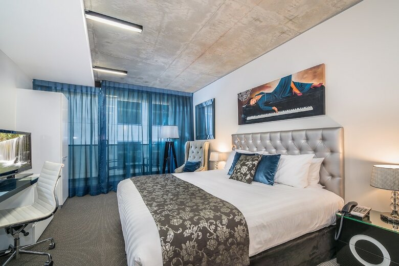 Hotel Mantra St Kilda Road