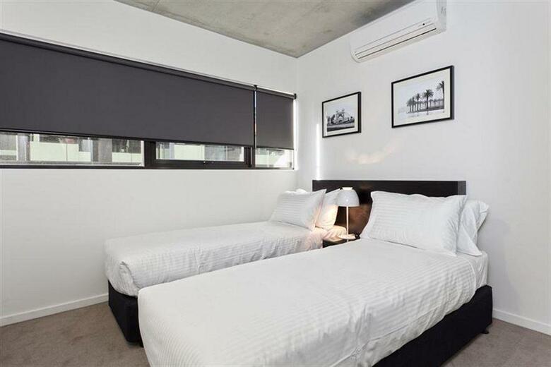 Hotel Mantra St Kilda Road
