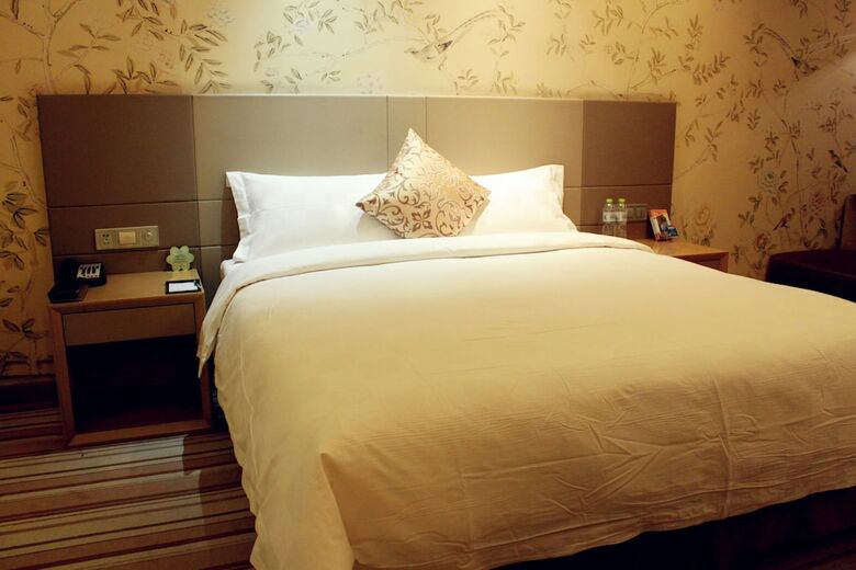 Grandskylight Hotel