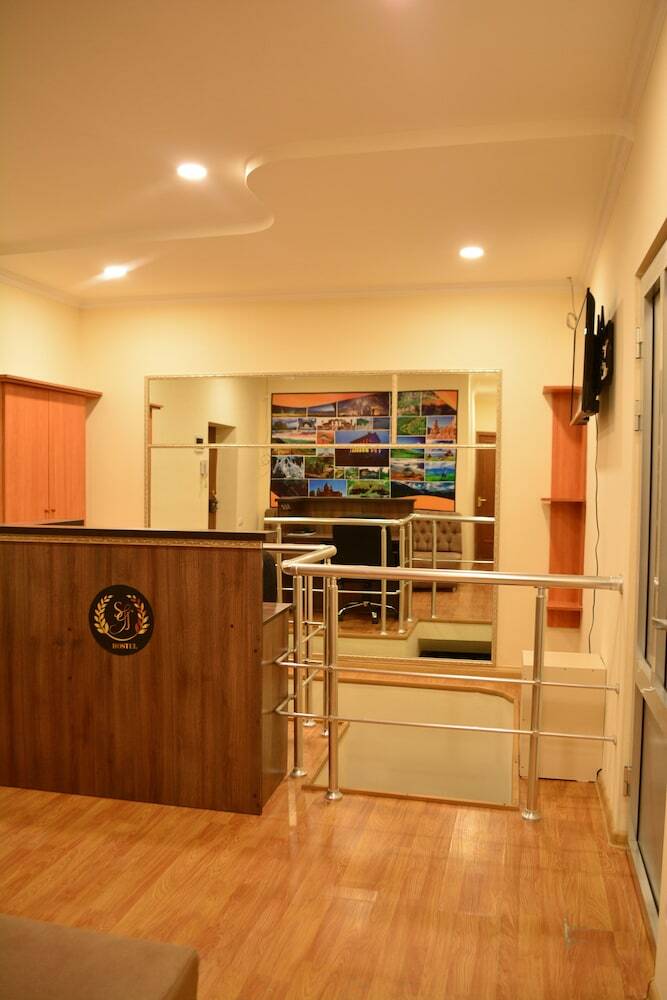 Hostal S & J - Hostel