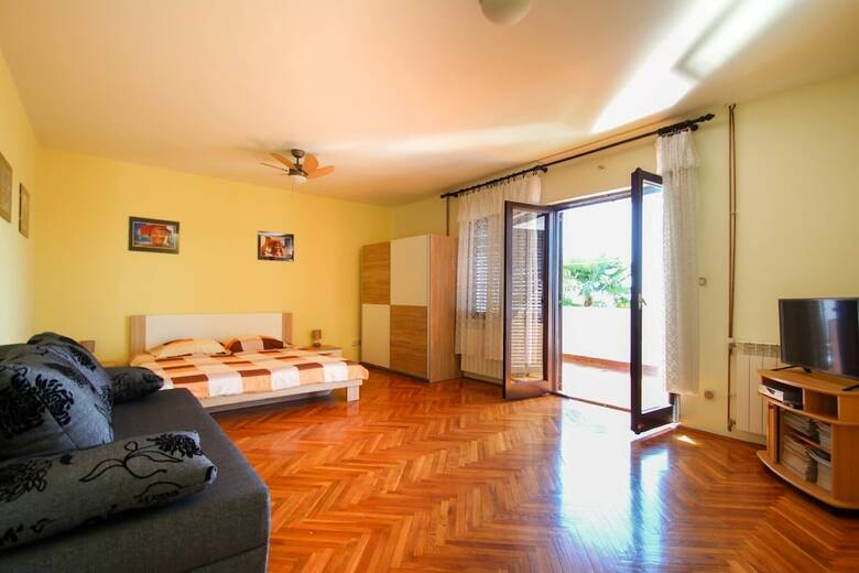 Apartamentos Mirjana