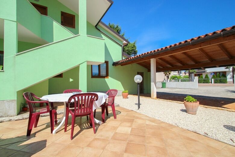 Apartamentos Sara