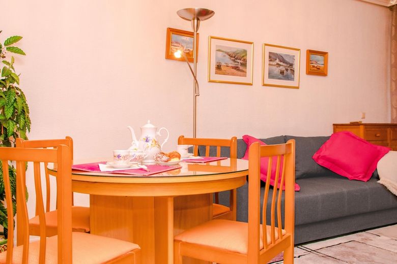 Apartamentos Espanatour Gale�n