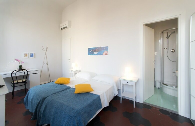 Florence Oasis
