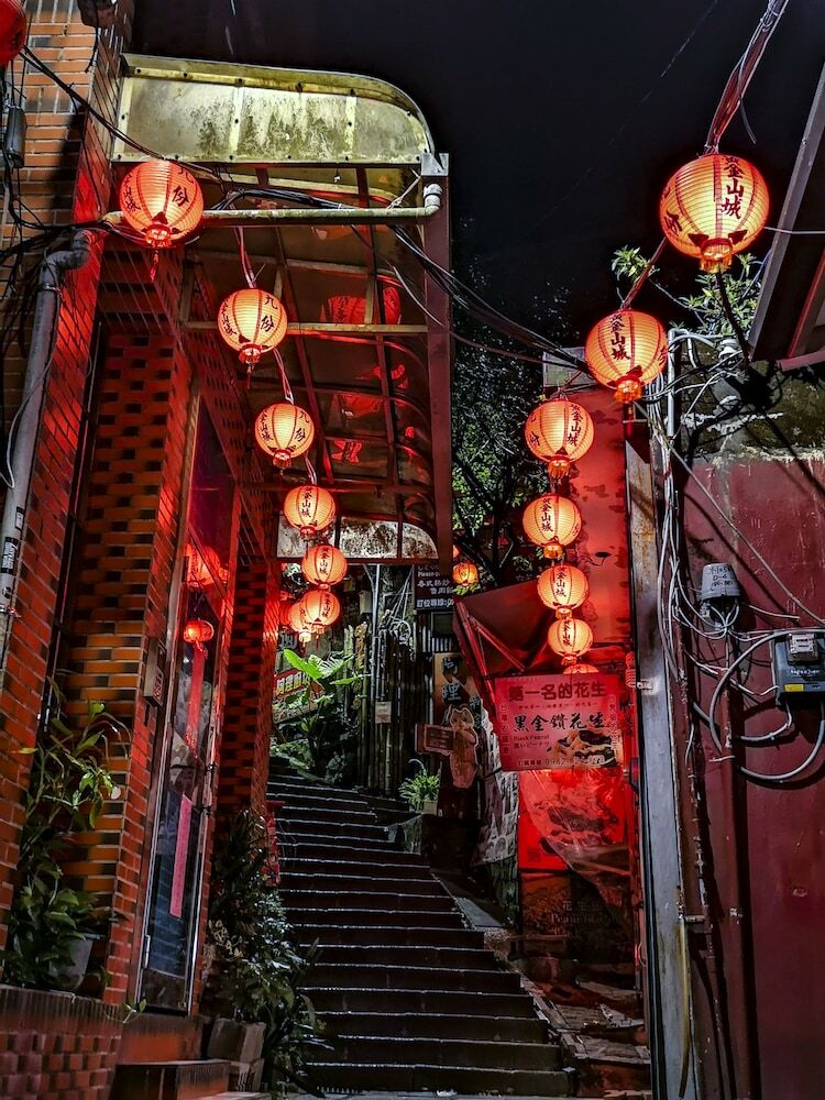 Hotel Qu Hi Home Stay