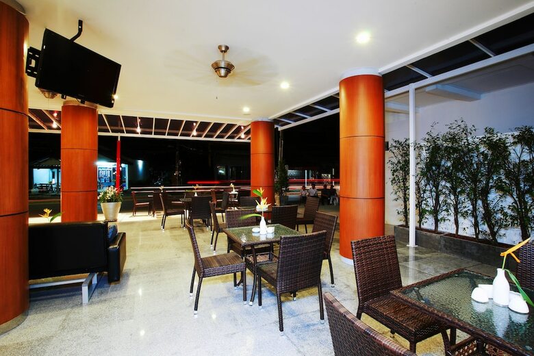 Baan Sabai Hotel
