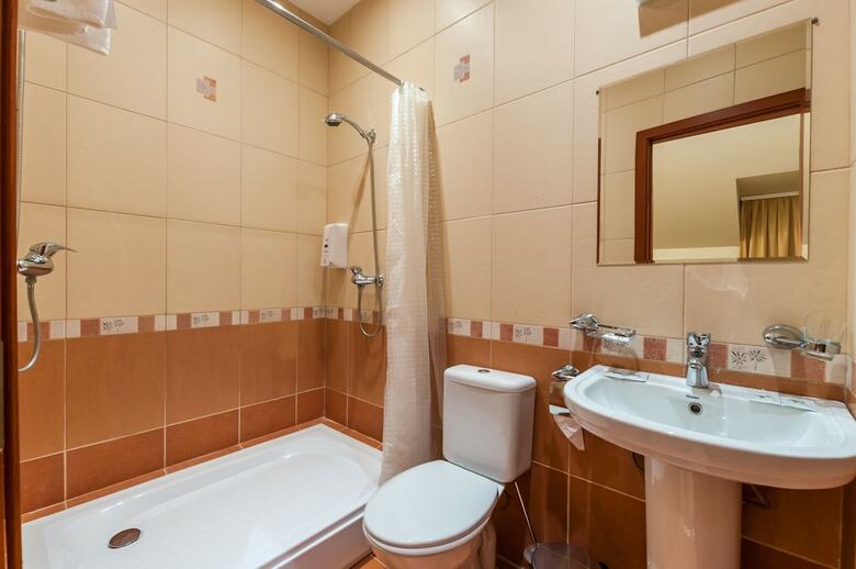 Hotel Cron