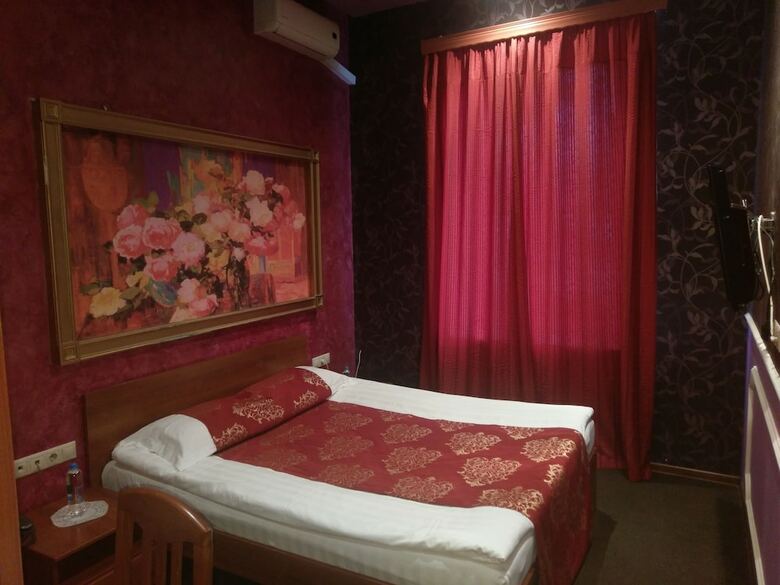 Hotel Cron