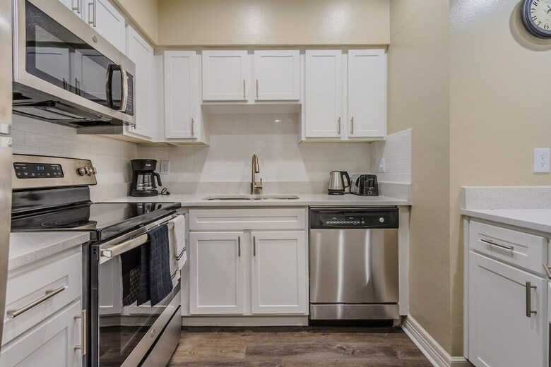 Hotel Corporate Stays - Uptown Dallas
