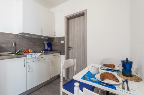 Apartments Davor