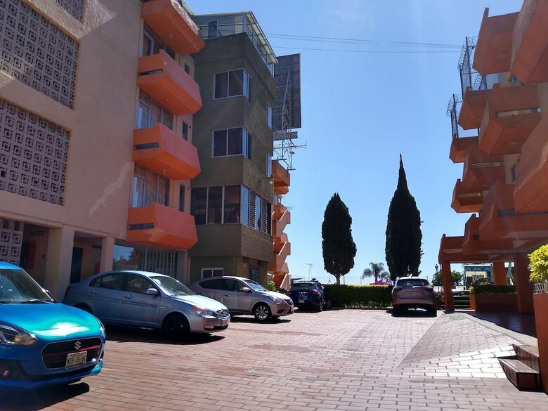 Hotel Suites Zapata