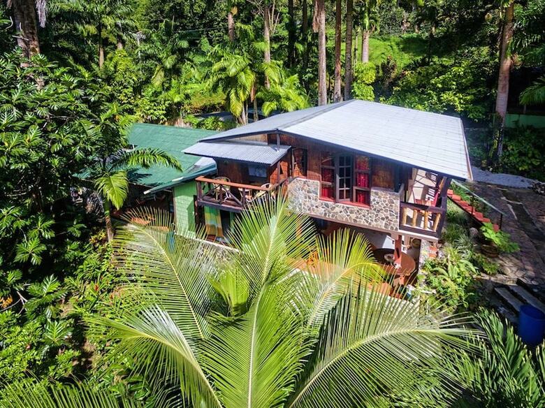 Hotel Cocoa Cottages