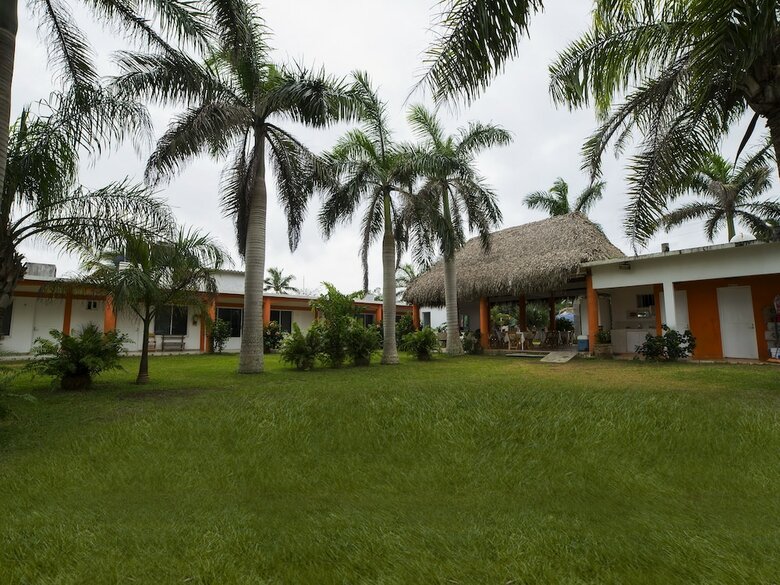 Oyo Hotel Y Restaurant Casa Del Mar