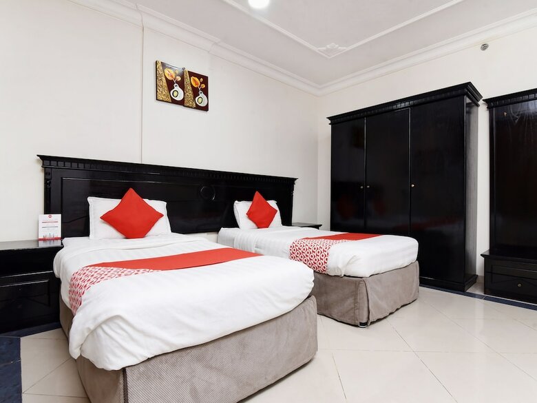 Oyo 367 Season Hotel