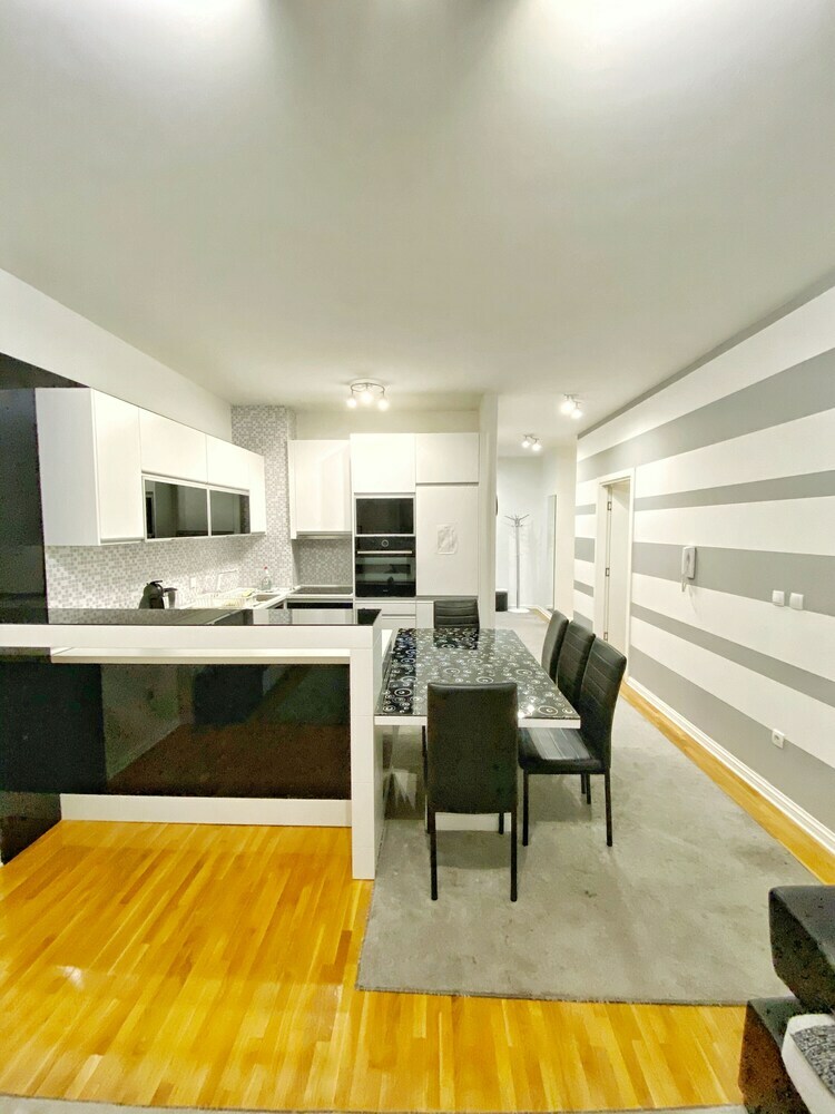 Apartamentos Pleasure Lux2