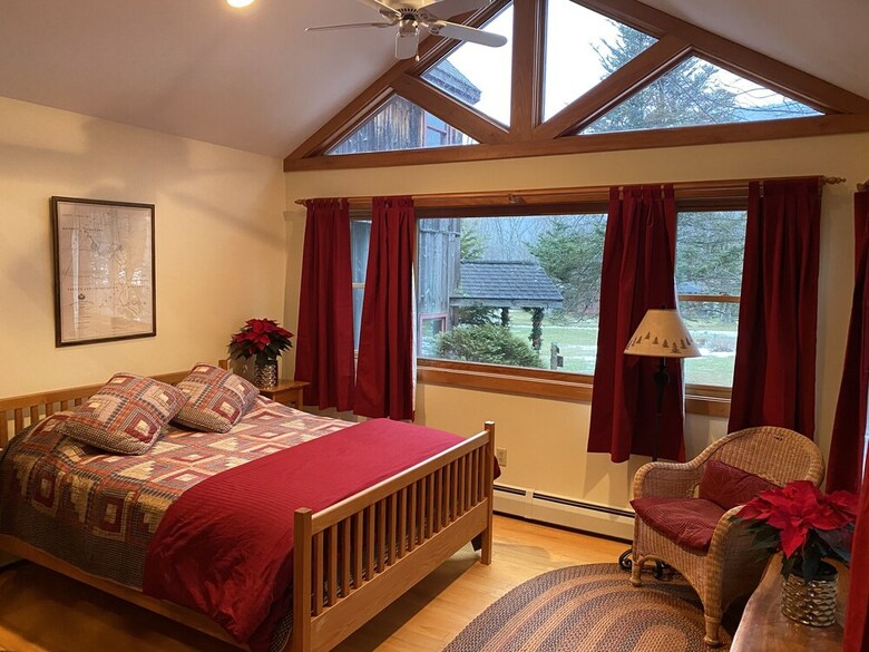 Bed & Breakfast Adirondack Rock And River