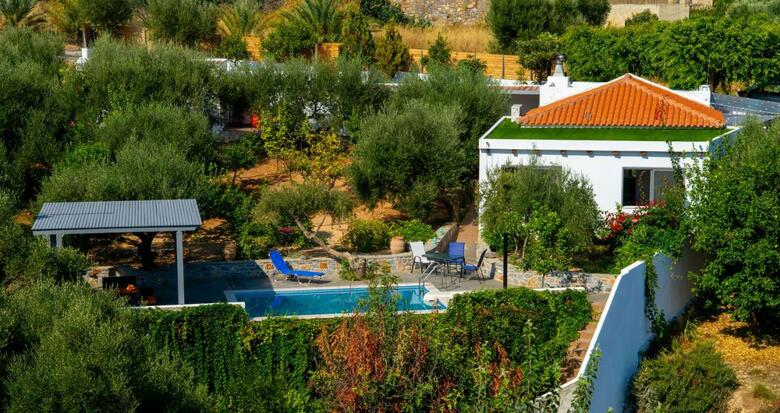 Villa Douloumi