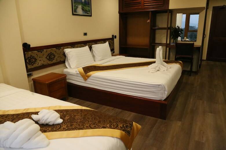 Lisha Grand Hotel