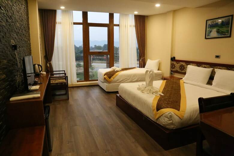 Lisha Grand Hotel