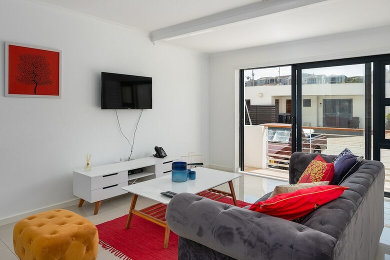 Apartamentos Azure 5