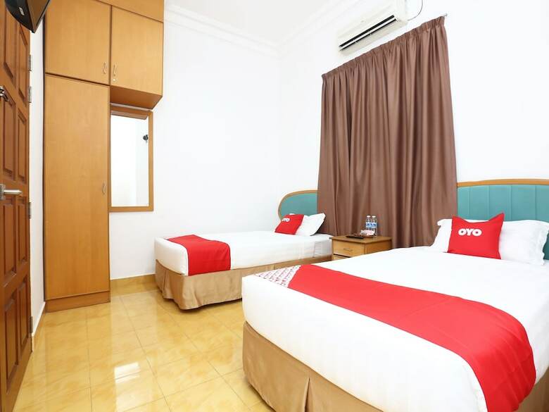 Hotel Oyo 89523 Villa Sri Mayang
