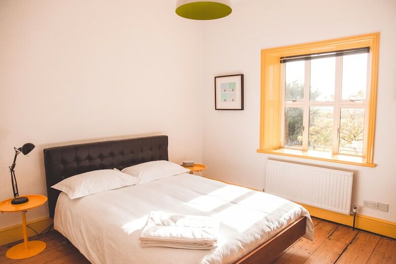 Bed & Breakfast Walltree House