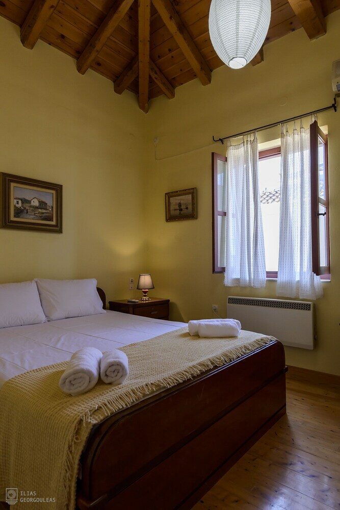 Beachfront Stone-built Luxury Fully Equipped Villa