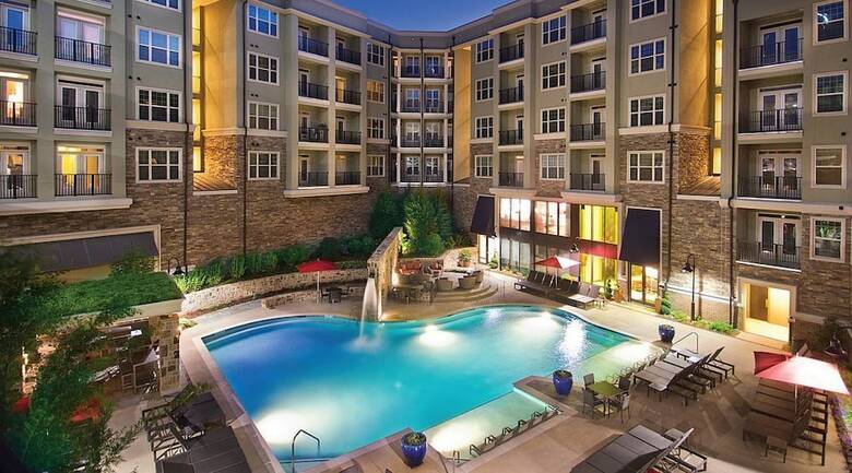 Livcor Emory Pointe