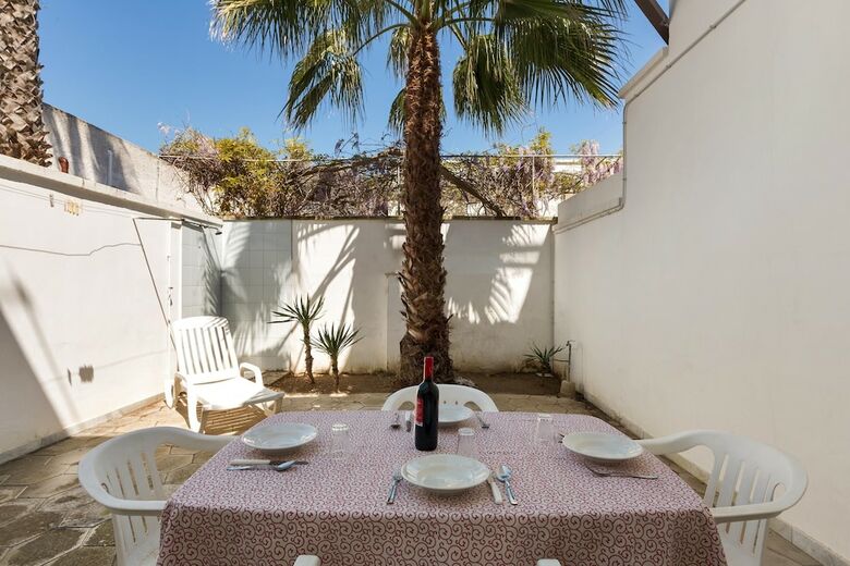 Tab� Apartments