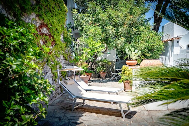 Hotel Charming Villa Capri