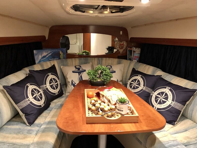Bea Boat Charter