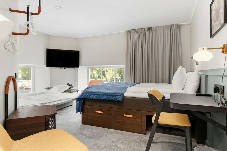 Best Western Hotel At 108