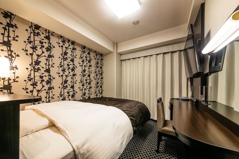 Apa Hotel Hakata Higashihieekimae