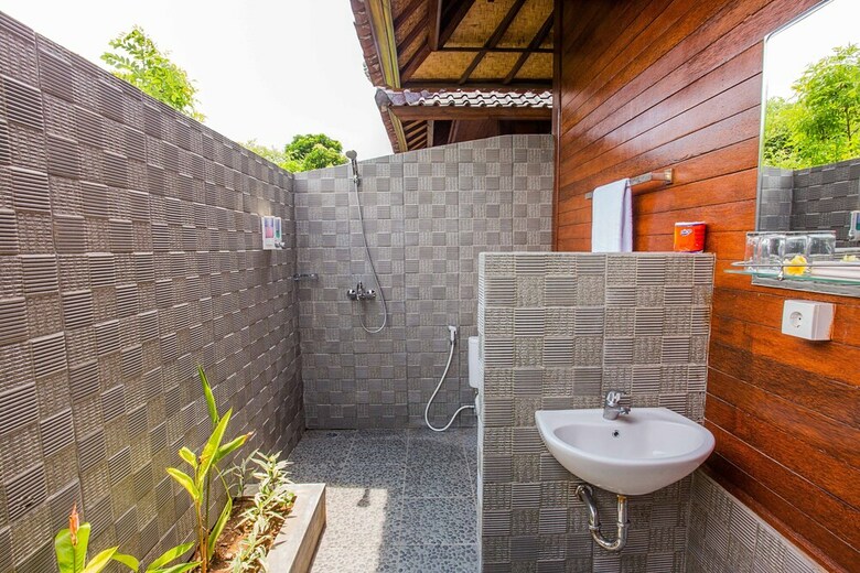 Bed & Breakfast Maharatu Villas