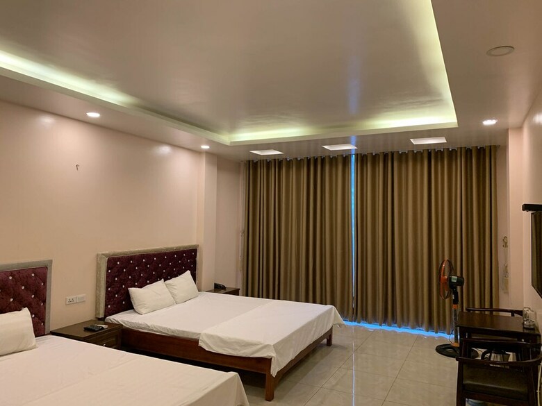 Oyo 620 New World Hotel