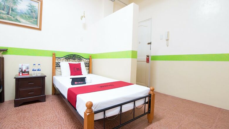 Hotel Reddoorz @ Solemar Pansol Calamba