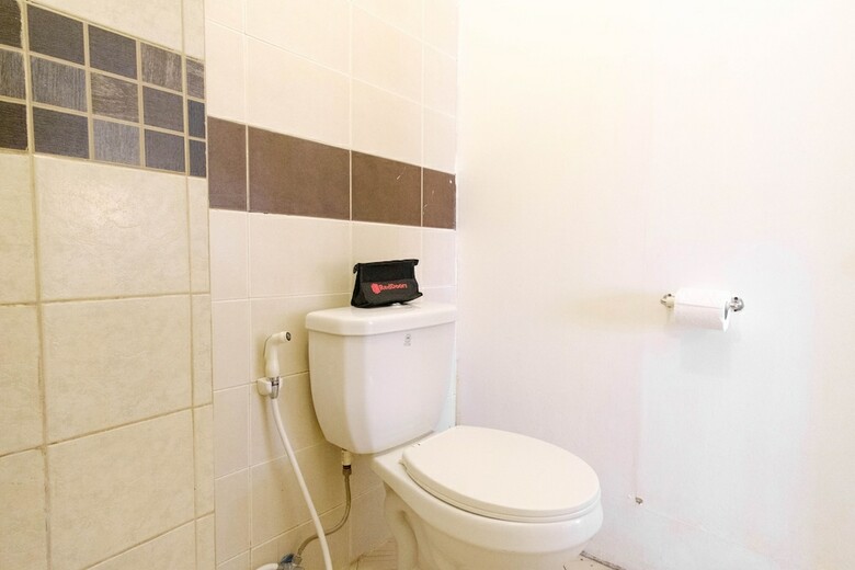 Hotel Reddoorz Plus Near Vigan Convention Center