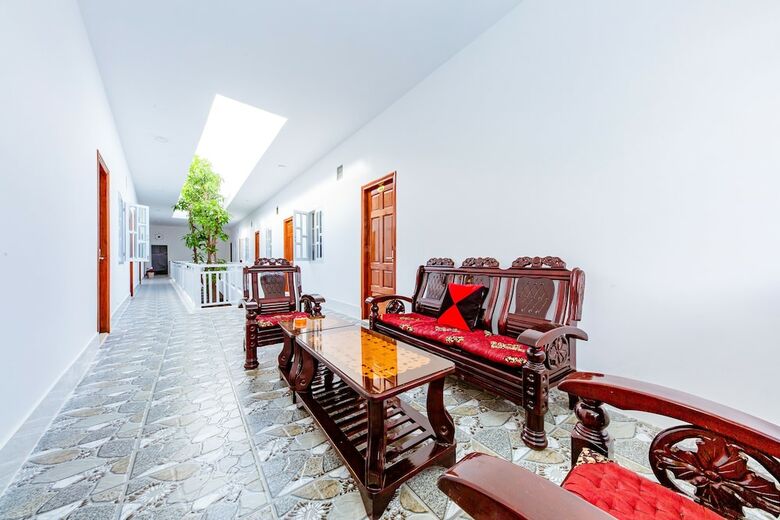 Oyo 598 Peony Hotel