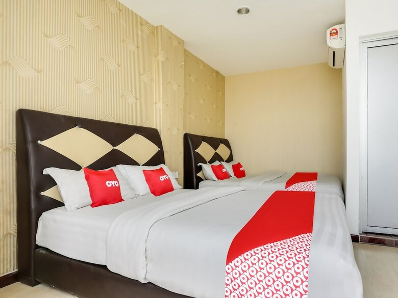 Oyo 89583 Grove Hotel