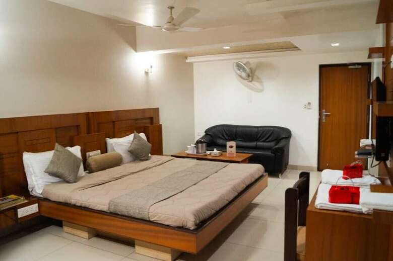 Hotel Ambassador