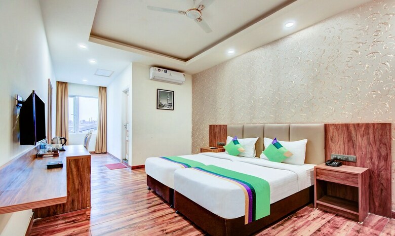 Hotel Treebo Trend All Heavens Gold