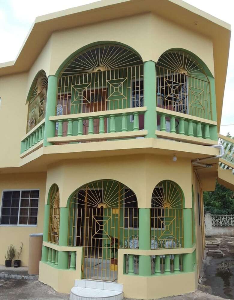 Residencia Beach Walk Villas