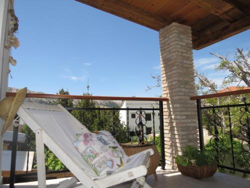 Apartments Authentic Baska 1