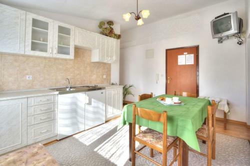 Apartment Grozdana